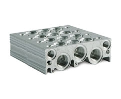 V62 fixed length manifold, four stations