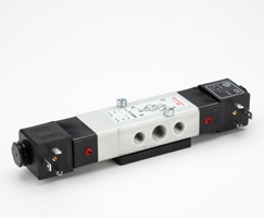 97100 serisi Inline solenoid valf, G1/4, 5/2, solenoid pilot / havalı yay geri dönüşlü